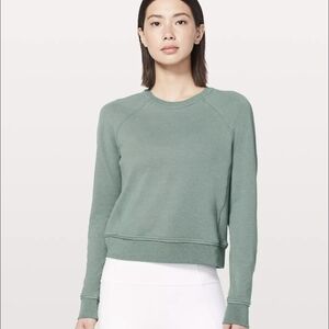 Lululemon Every Moment Crew | Size Small
